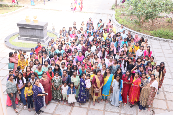 Alumni Associations (5)